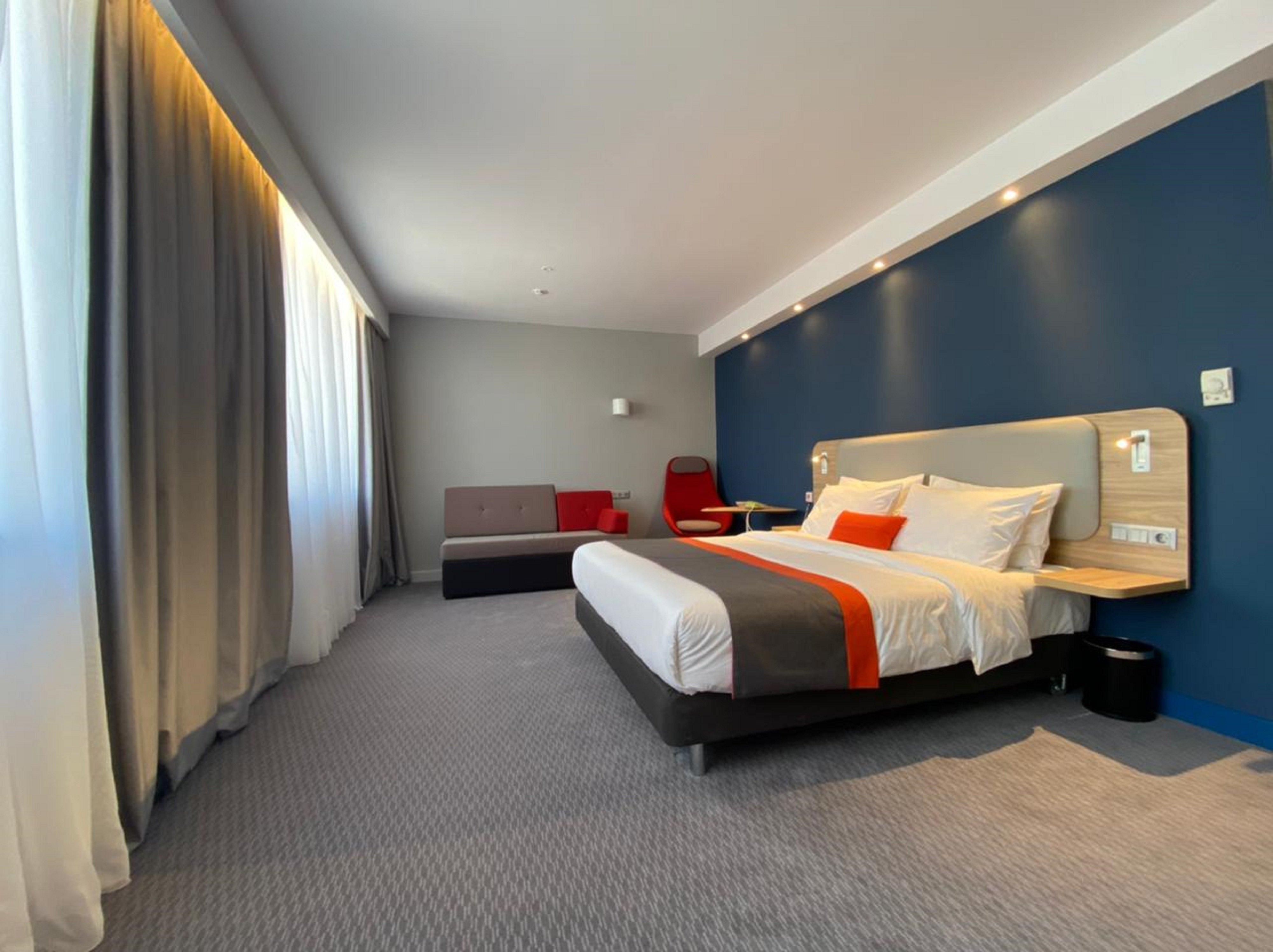 Holiday Inn Express - Almaty By Ihg Kültér fotó