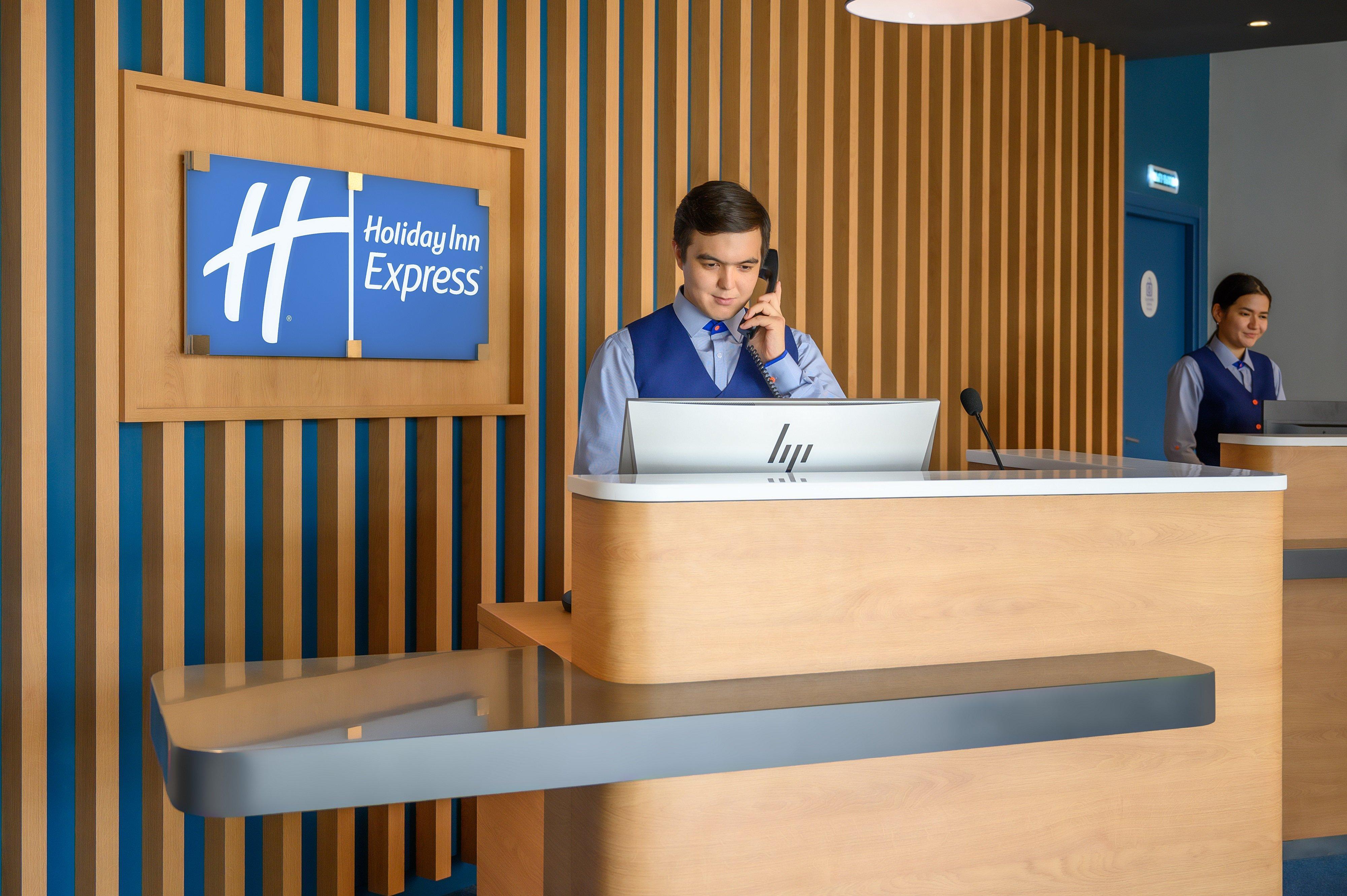 Holiday Inn Express - Almaty, An Ihg Hotel Kültér fotó